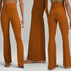 Lululemon Groove Super-High-Rise Flared Pant Nulu